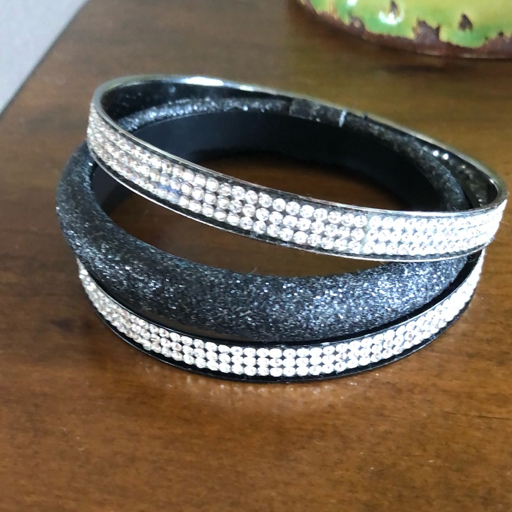 Bangles - Picture 2 of 3